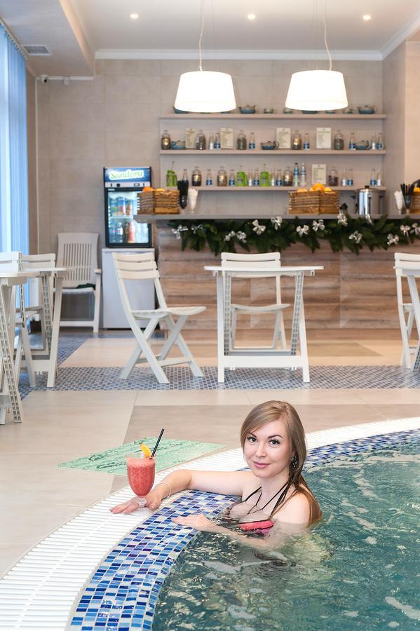 Green Park Hotel & Spa ตรุสคาเวตส์ ภายนอก รูปภาพ